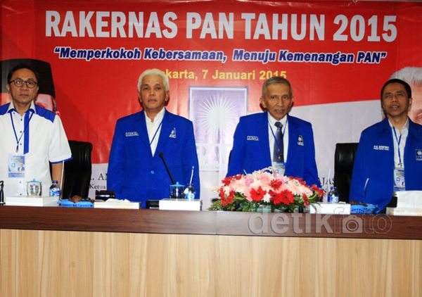 Hatta Buka Rakernas PAN
