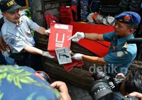 KNKT Terima Serpihan AirAsia