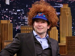 Dikabarkan Tolak Cinta Taylor Swift, Begini Reaksi Bradley Cooper