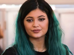 Kylie Jenner Tak Anti Operasi Plastik