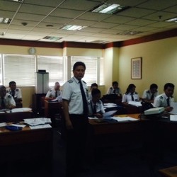 Sudah Setahun Tak Digaji, Begini Cara Pilot Merpati Cari Uang