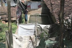 Puluhan Tahun Ratusan Warga di Sukabumi Manfaatkan Air Selokan untuk MCK