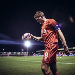 Seandainya Liverpool Lebih Cepat Tawari Gerrard Kontrak Baru