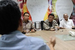 Agung Laksono: Presiden Jokowi Setuju Tak Ada Lagi KMP dan KIH