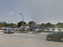 Bercinta di Kap Mobil, Pasangan Mesum Digrebek