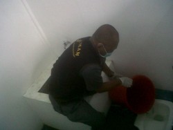 3,9 Kg Sabu Hasil Kejahatan di Yogya Dimusnahkan dan Dibuang ke WC