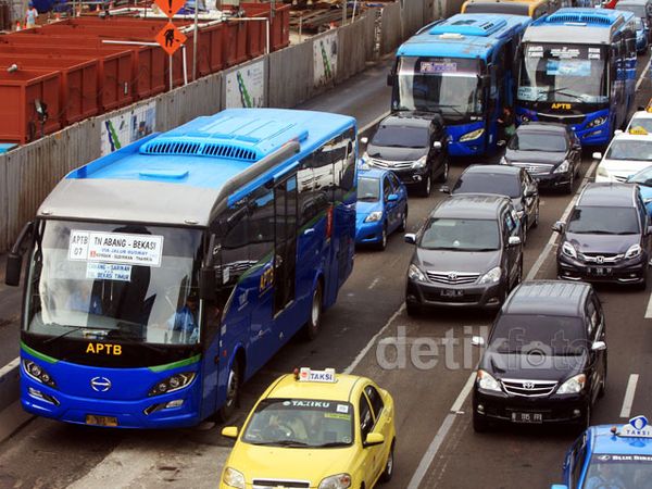 Trayek Bus APTB Terancam Distop