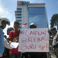 Bank BNI Dianggap Persulit Pencairan Tunjangan Sertifikasi Guru