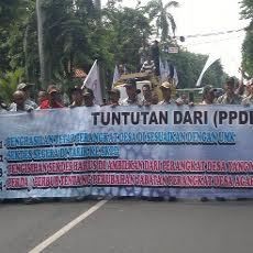 Ratusan Perangkat Desa di Sidoarjo Tuntut Kesejahteraan