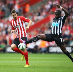 Untuk Gantikan Gerrard, Liverpool Disarankan Gaet Sissoko dan Schneiderlin