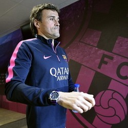 Enrique Yakin Posisinya di Barca Masih Aman