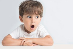 Penjelasan Medis tentang Anak-anak yang Penisnya Tiba-tiba Tersunat