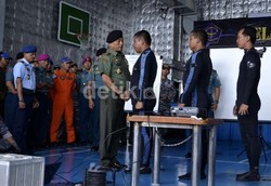 Laporan Penyelam ke Panglima TNI: Pesawat Cukup Berantakan