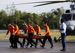 Lagi, 2 Jenazah Korban AirAsia Tiba di Pangkalan Bun