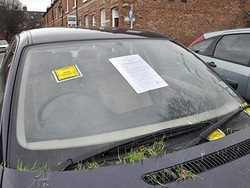 Diparkir Tiga Bulan Lebih, Mesin BMW Ini Ditumbuhi Rumput