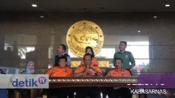 Begini Agar Pengangkatan Ekor AirAsia Tidak Rusak