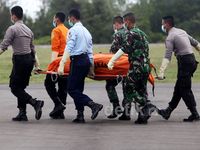 Basarnas Kembali Evakuasi 2 Jenazah Korban AirAsia