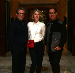 Sosok Desainer Biyan Di Mata Penulis dan Penata Artistik Ternama Dunia