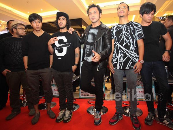 Nidji Jadi Brand Ambassador Transmart Carrefour