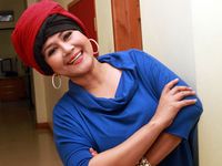 Berjuang Melawan Kanker, Ria Tetap Happy