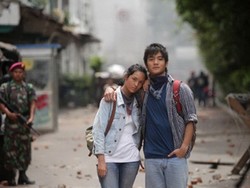 Di Balik 98 Main Aman