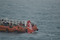 Bagian Ekor AirAsia Terangkat, Basarnas: Yang Penting Itu Main Body