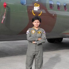 Sekti Ambarwati, Pilot Perempuan CN 235 dari Squadron Kalong