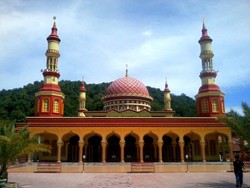 Masjid Agung Istiqamah Tapaktuan & Kisah Penegakan Syariat Islam