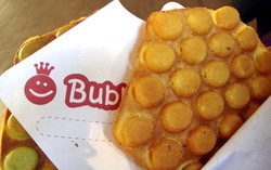 Egg Waffle Empuk Khas Hong Kong Dapat Dinikmati di Gerai Ini