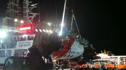 Tak Bisa Diangkut Truk, Ekor QZ8501 akan Dipotong Besok