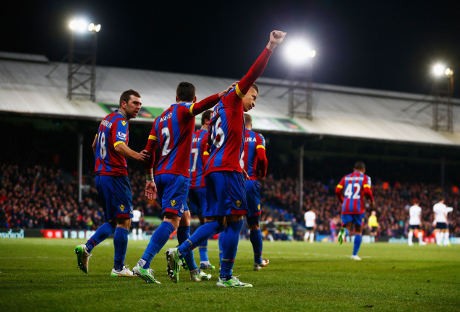 Palace Kalahkan Spurs 2-1