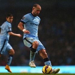 Zabaleta: Laga Tandang Liga Inggris Seperti Final