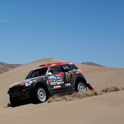 Terranova Kuasai Etape Ketujuh, Villiers Dekati Al-Attiyah