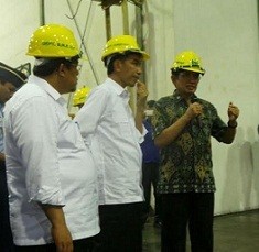Kunjungi PT DI, Jokowi Bangga dan Akan Suntikkan Dana
