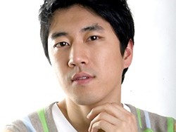 Jang Su Won Sechskies Pacari Anak Kuliahan