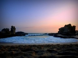 Gara-gara Pantai Ini, Mantan Presiden RI Hampir Lupa Daratan