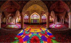 Nasir Al Mulk, Masjid Pink Paling Cantik di Iran