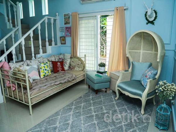 Ini Foto-foto Rumah Desainer Ria Miranda