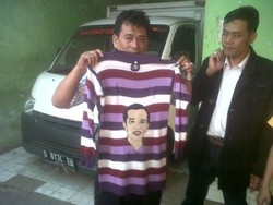 Kepincut, Jokowi Pesan Seribu Sweater Buatan Binong Jati