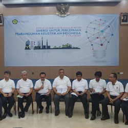 Sudirman Said Kumpulkan Bos BUMN di Ciracas, 8 Hambatan Listrik Diselesaikan