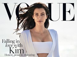 Cantiknya Kim Kardashian Tampil Solo Perdana di Cover Vogue
