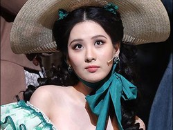 Perankan Scarlett OHara, Seohyun SNSD Pamer Belahan Dada