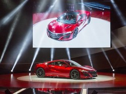 Yuk Intip Spesifikasi Lengkap Mobil Super Honda, Acura NSX