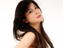 Wina eks Idol Siap Rilis Buku dan Album Kedua