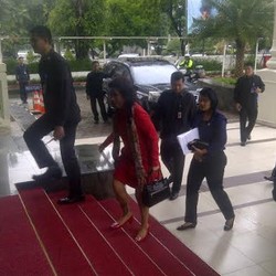 Di Depan Nakhoda Kapal, Menteri Susi Curhat Diancam Santet