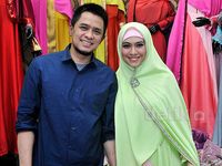 Ultah, Oki Setiana Dewi Buka Toko Busana Muslim