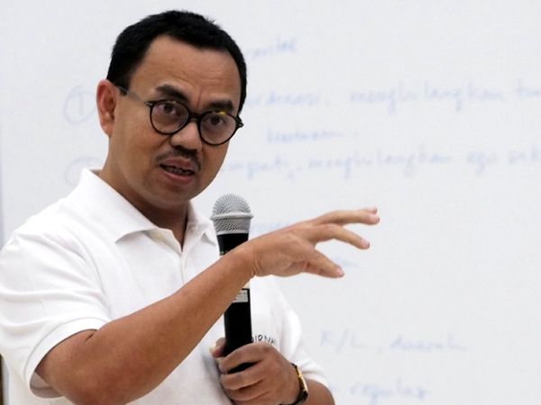 Menteri ESDM Ikuti Forum Pemimpin Ketenagalistrikan