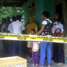 Rumah Penemu Alquran Raksasa Di-police Line