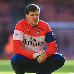 Daripada Dicadangkan Terus, Sebaiknya Szczesny Dipinjamkan ke Klub Lain