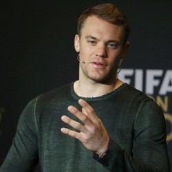 Belum Tahunnya Penjaga Gawang, Neuer Bisa Coba Lagi Tahun Ini